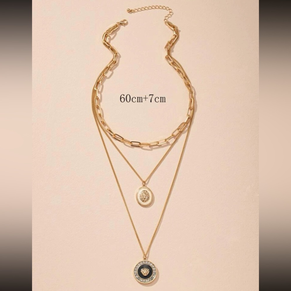 90’s Style Glam Triple Layer Gold & Black Lionhead Medallion Necklace - Picture 8 of 8
